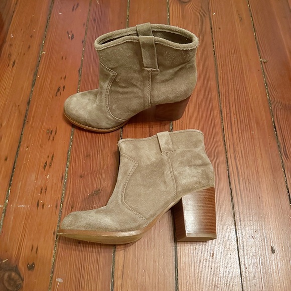 Splendid Eloise Suede Booties, Taupe - Picture 6 of 7